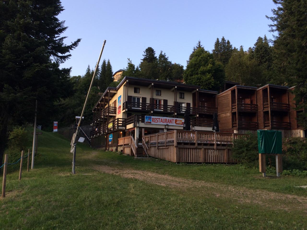 la nouvelle terrasse du rocher du cerf