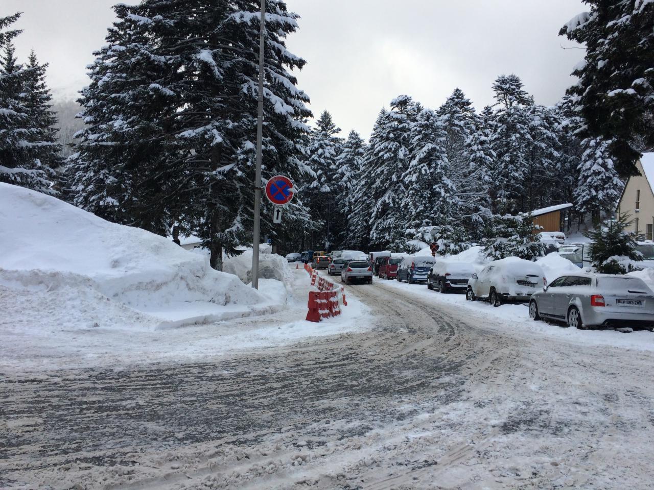 chemin piétons balisé le vendredi 10 février 